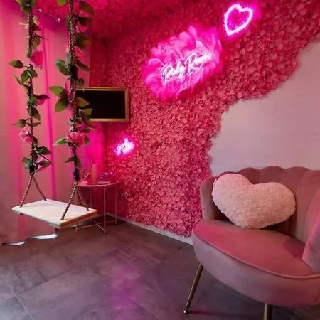 Pinky Glamour Pas Que Parking Gratuit Saint-Julien (Cotes-d'Armor)
